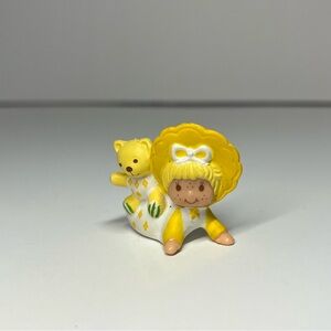 Vintage Strawberry Shortcake Mini PVC Figure 1982 Butter Cookie Crawling Bear